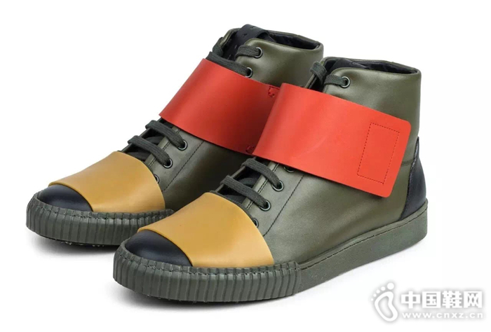 運(yùn)動休閑鞋 運(yùn)動休閑鞋