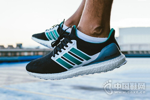 Adidas UltraBOOSTEQTư汾