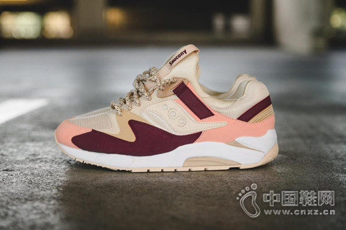 Saucony Grid 9000 ȫɫϵ