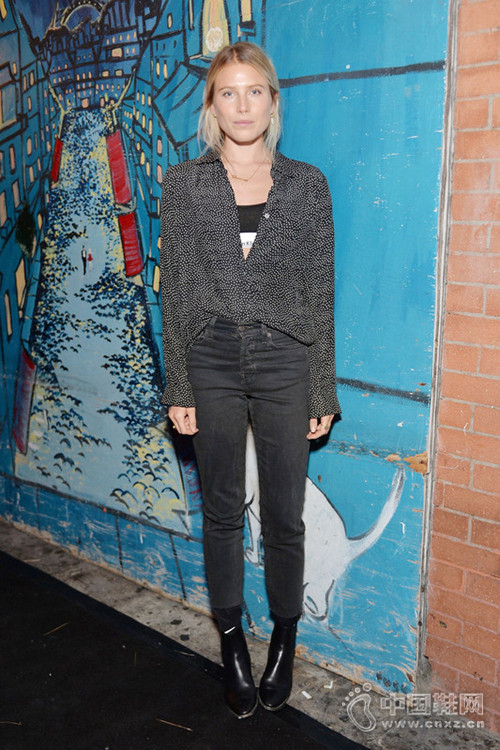 ʱֶѥеĴָѥ ôôԸô