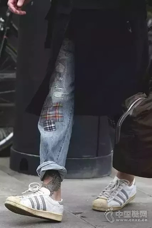 Ȩ־ĴЬСĻ һСľǹʷ