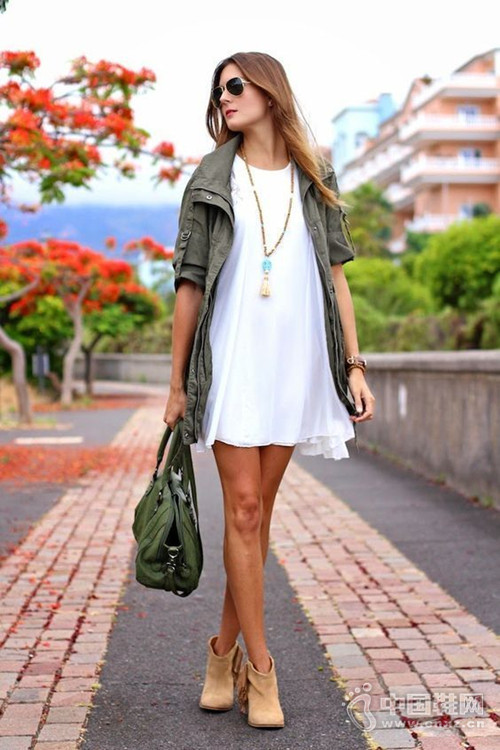 벻lowܼ򵥣һ˫˧ѥôʱ