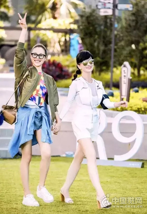 ֻ֪겻СߺСЬ˫˶ЬϼɸЬ°Ь硰족