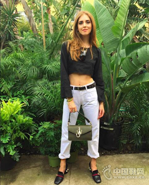 ߸ЬҲԼʱ - 㻹һ˫ָЬ