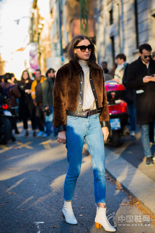 ߸ЬҲԼʱ - 㻹һ˫ָЬ