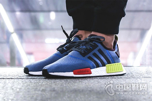 Adidas Originals NMD R1 VILLA ռɫ