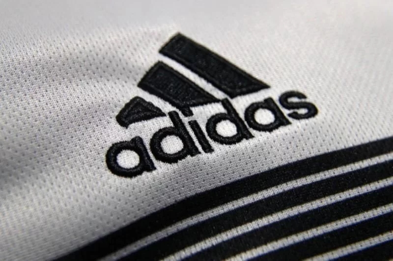 adidasӋ(j)Ҫa(chn)؏Ї(gu)D(zhun)Խ